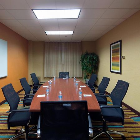 Fairfield Inn & Suites By Marriott Newark Liberty International Airport Buitenkant foto