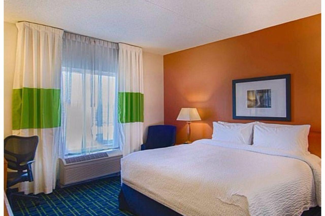 Fairfield Inn & Suites By Marriott Newark Liberty International Airport Buitenkant foto