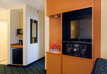Fairfield Inn & Suites By Marriott Newark Liberty International Airport Buitenkant foto