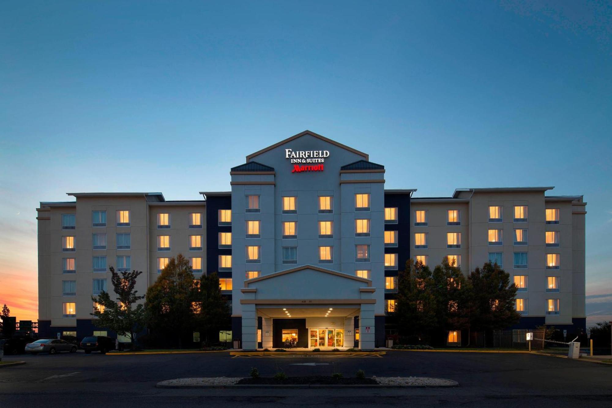 Fairfield Inn & Suites By Marriott Newark Liberty International Airport Buitenkant foto