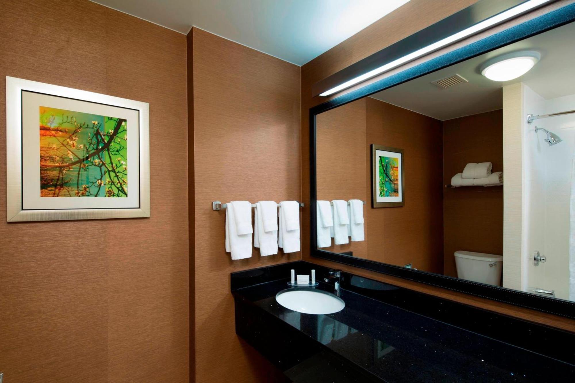 Fairfield Inn & Suites By Marriott Newark Liberty International Airport Buitenkant foto