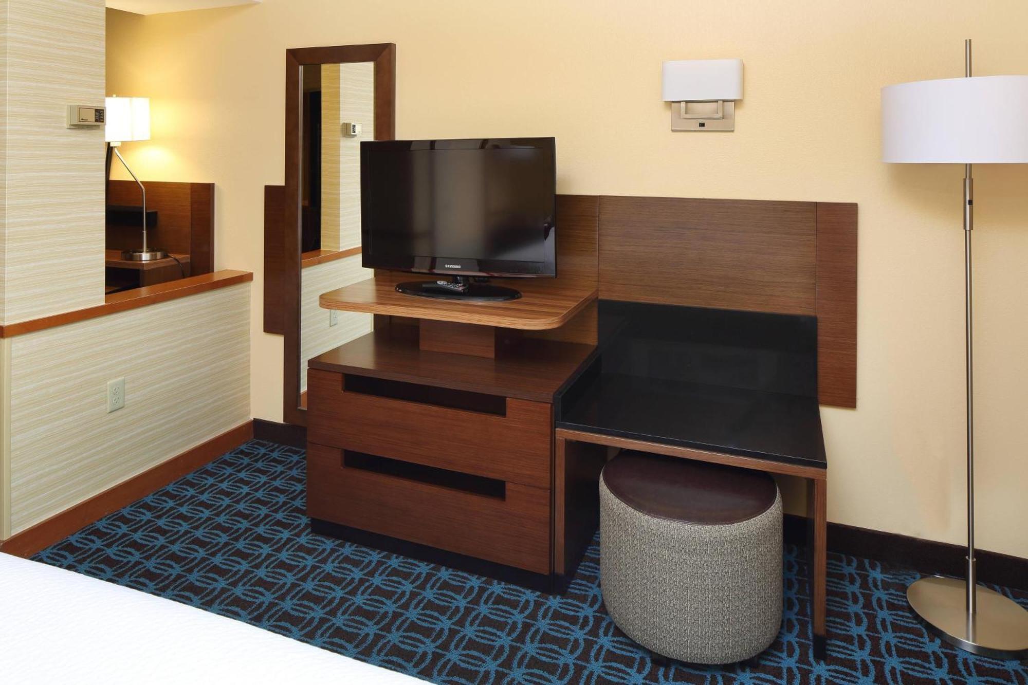 Fairfield Inn & Suites By Marriott Newark Liberty International Airport Buitenkant foto
