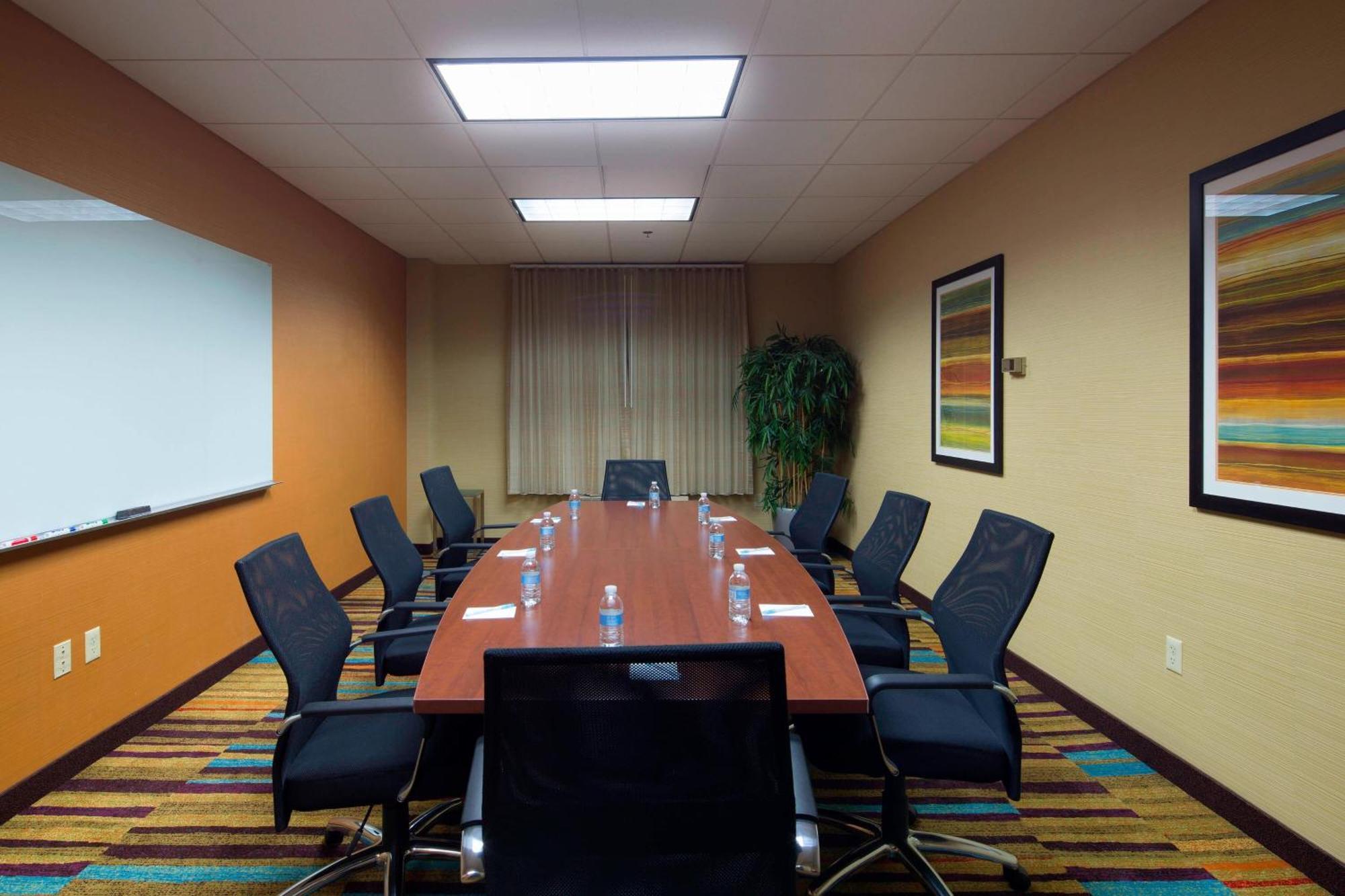 Fairfield Inn & Suites By Marriott Newark Liberty International Airport Buitenkant foto